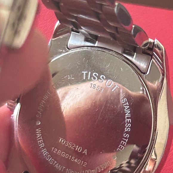 Tissot ladies quartz and diamond watch - Picture 7 of 10